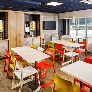 https://ibis-budget-cardiff-centre.cardiffhotelswales.com